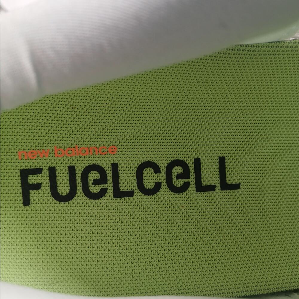 New Balance FuelCell Propel Athletic Running Sneakers Men 9 Women 10.5 / 2E Wide - Picture 10 of 11